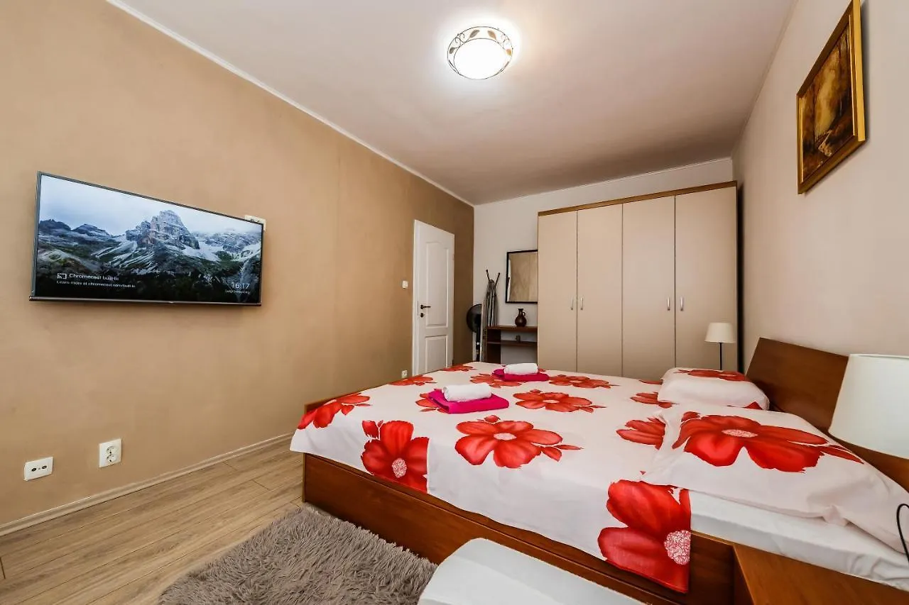 Apartments Paula Split